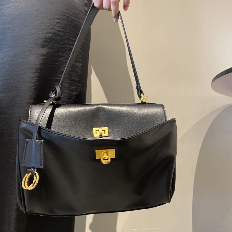 Kadınlar için Deri Detaylı, Ge - Women Bags On Sale incelemesi ve fiyatı